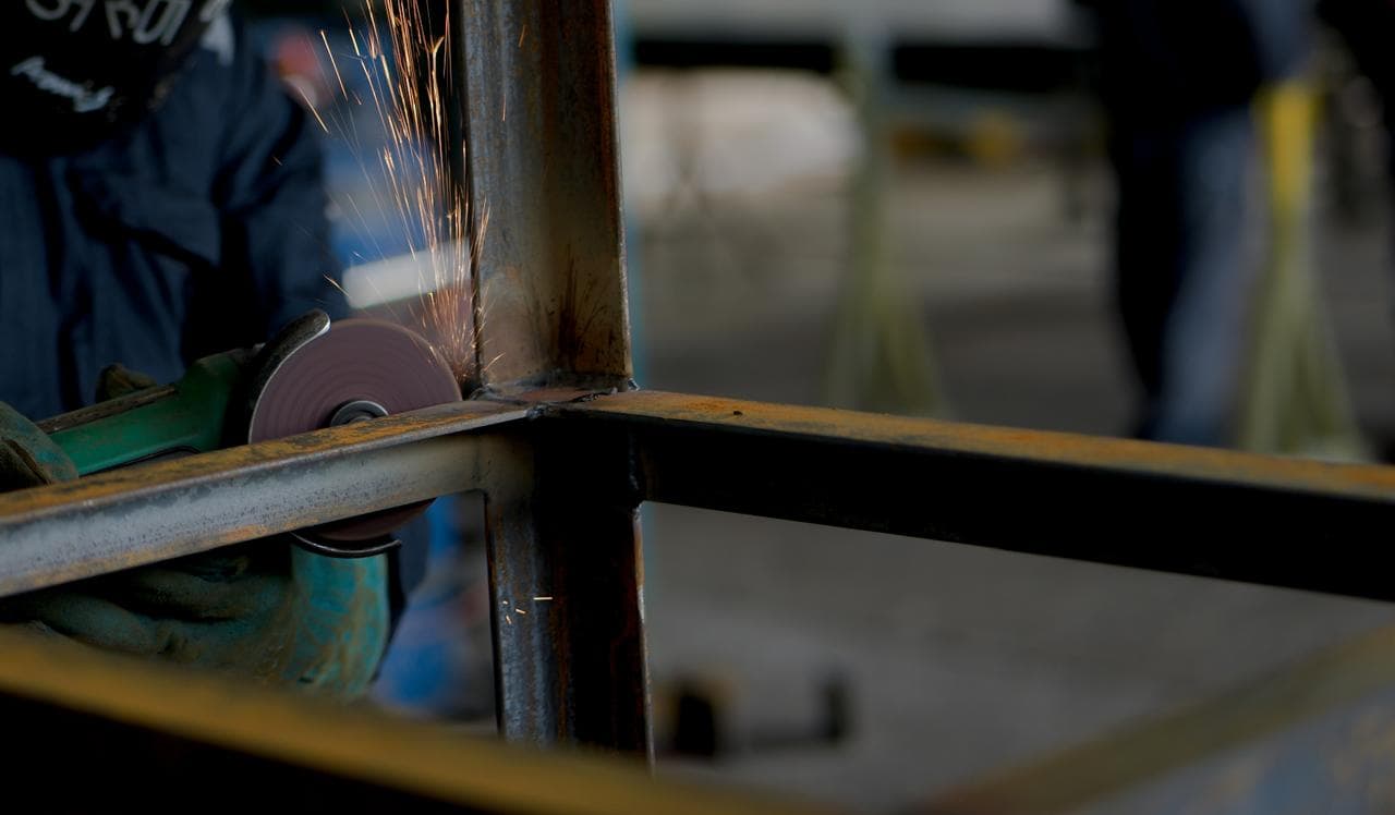 Metal cutting